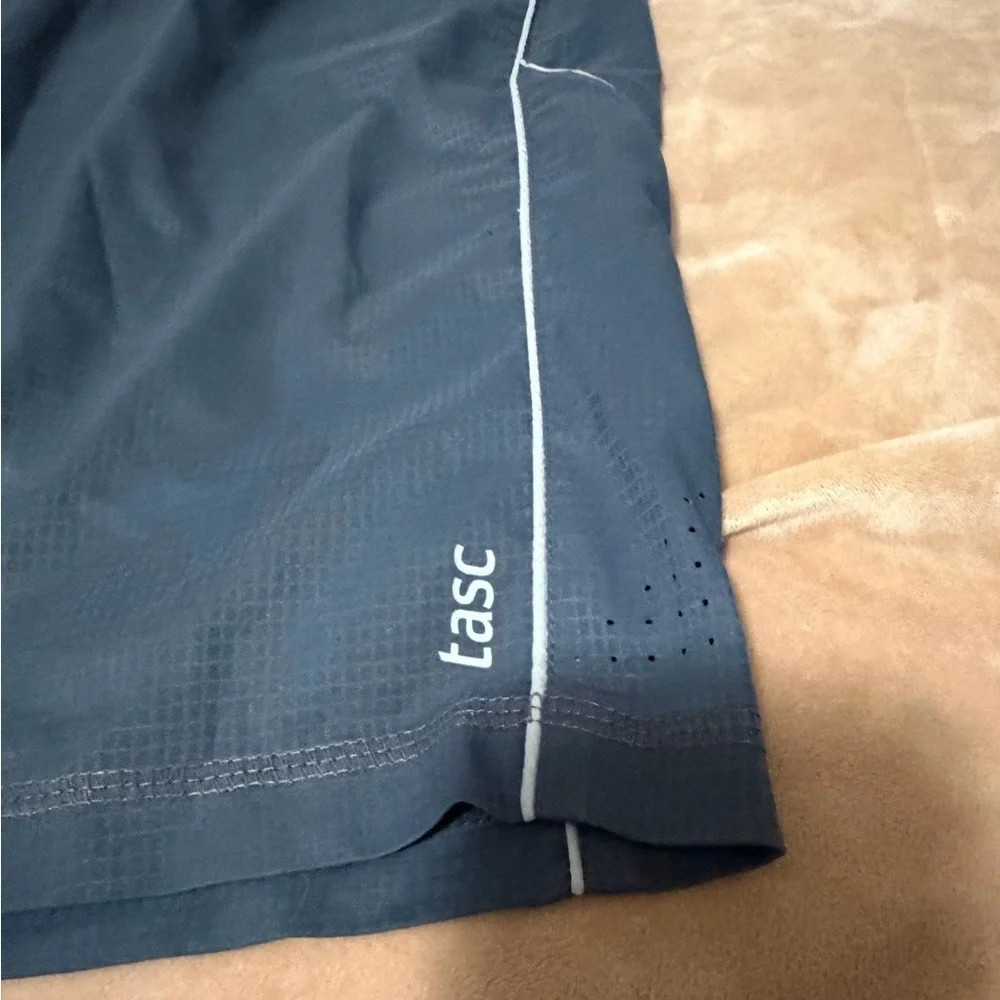 Tasc Performance Bamboo Men's Athletic Shorts with Reflective Trim XXL